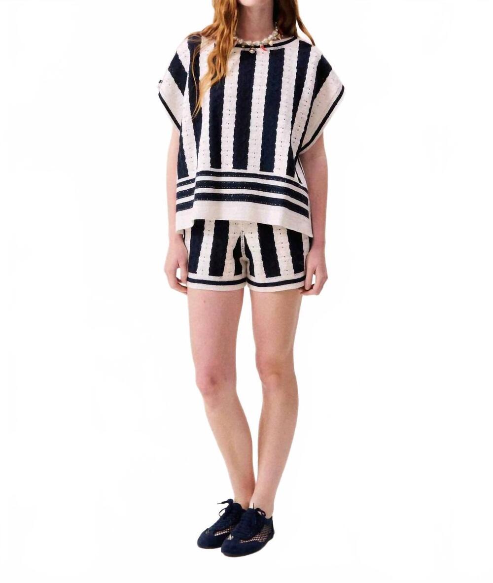 NEW FRNCH cinnamon high waist shorts in navy blue